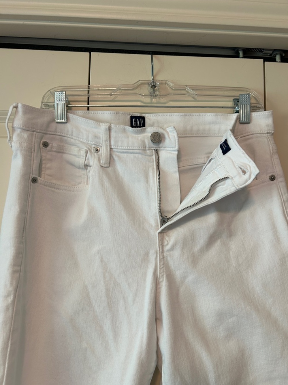 GAP Jeans - Picture 3 of 5